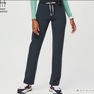 Figs Livingston Scrub Quiet Navy